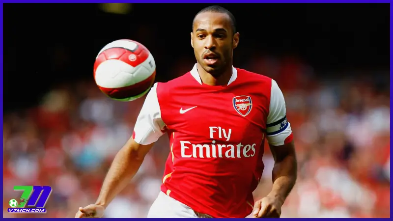 Thierry Henry đứng đầu trong danh sách Top ghi bàn bóng đá Pháp với 51 bàn thắng